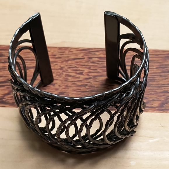 Open Cuff Bracelet Gun Metal - Picture 3 of 12